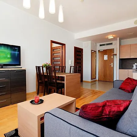 Royal Olympic Park By The - Gym & Kids Playroom コウォブジェク